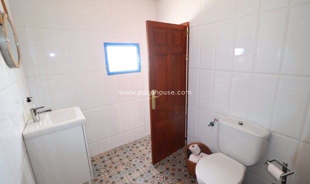 Resale - Cortijo -
Velez-Rubio