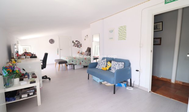 Resale - Cortijo -
Velez-Rubio