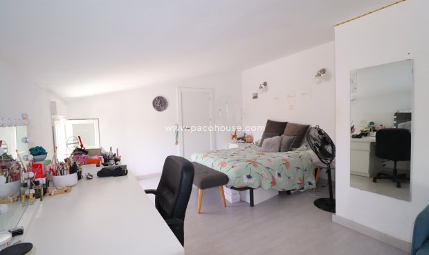 Resale - Cortijo -
Velez-Rubio