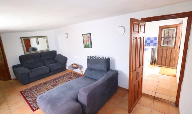 Resale - Cortijo -
Velez-Rubio