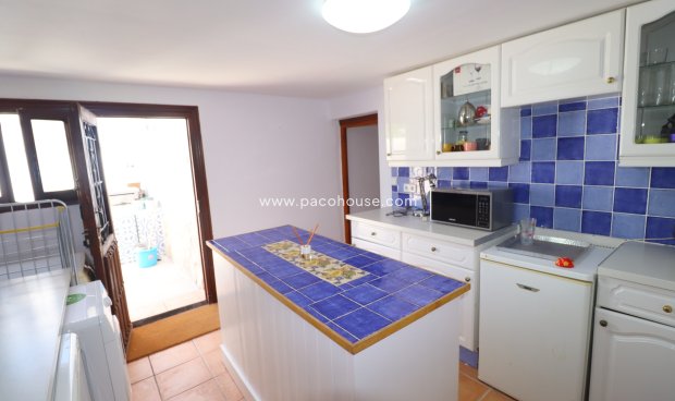 Resale - Cortijo -
Velez-Rubio