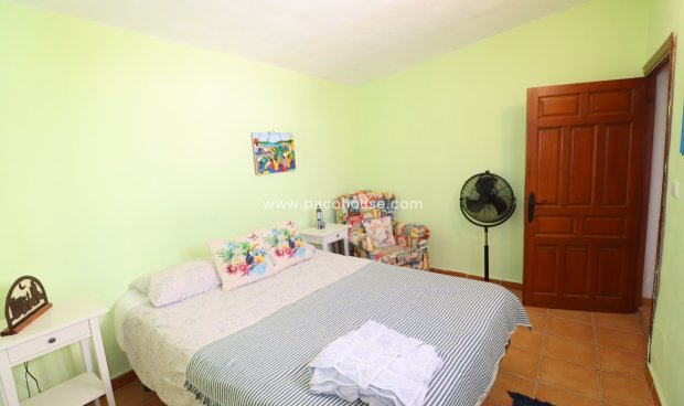 Resale - Cortijo -
Velez-Rubio