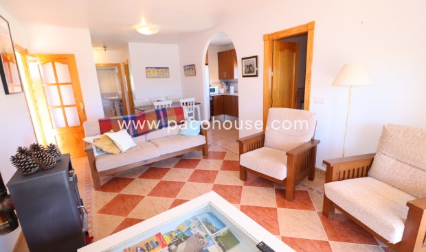 Resale - Villa -
La Parroquia