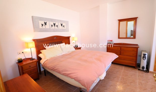 Resale - Villa -
La Parroquia