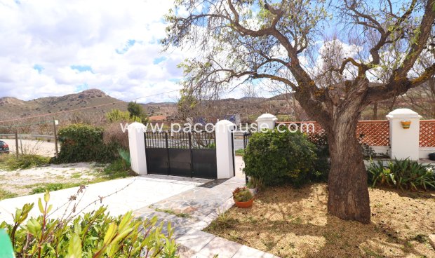 Resale - Cortijo -
Chirivel