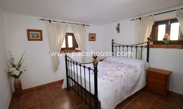 Resale - Cortijo -
Chirivel