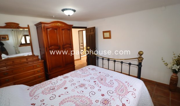 Resale - Cortijo -
Chirivel