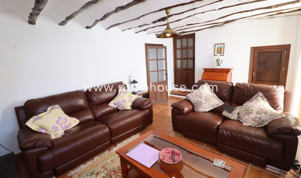 Resale - Cortijo -
Chirivel