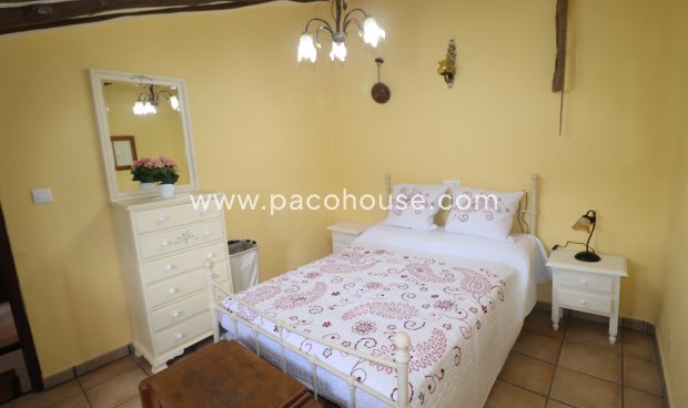 Resale - Cortijo -
Chirivel