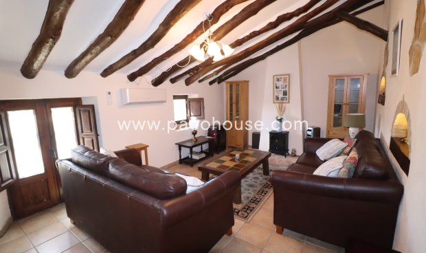 Resale - Cortijo -
Chirivel