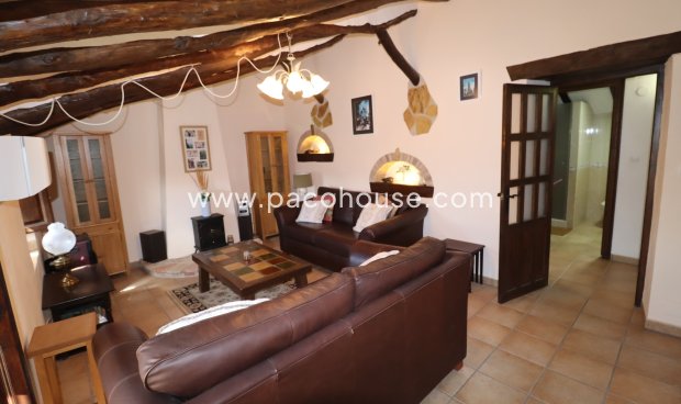 Resale - Cortijo -
Chirivel