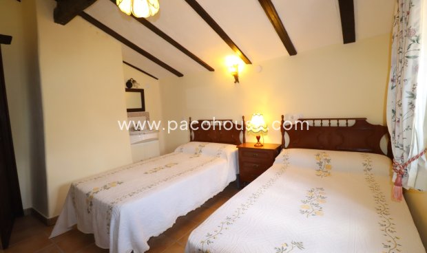 Resale - Cortijo -
Chirivel