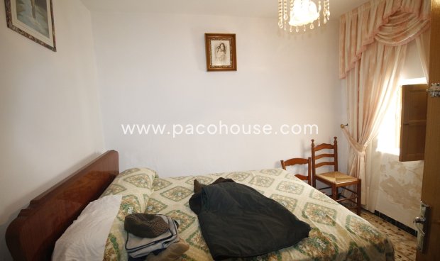 Resale - Town House -
Velez-Blanco