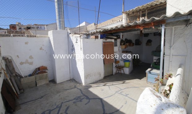 Resale - Town House -
Velez-Blanco