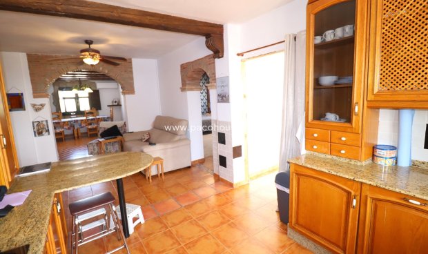 Resale - Cortijo -
Velez-Rubio