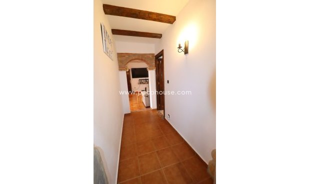 Resale - Cortijo -
Velez-Rubio