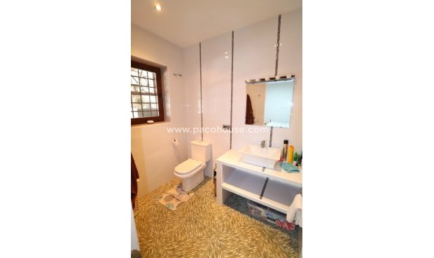 Resale - Cortijo -
Velez-Rubio