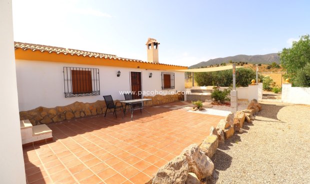 Resale - Cortijo -
Velez-Rubio