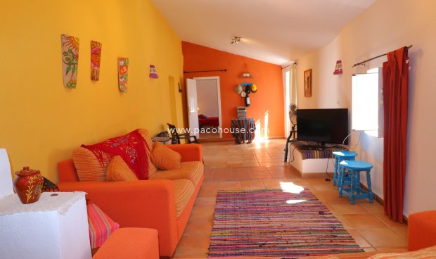 Reventa - Cortijo -
Velez-Blanco