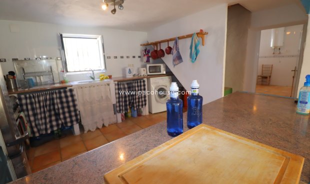 Reventa - Cortijo -
Velez-Blanco