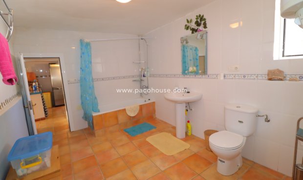 Reventa - Cortijo -
Velez-Blanco