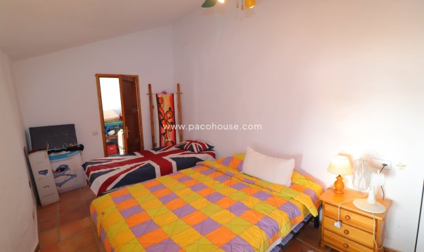 Reventa - Cortijo -
Velez-Blanco