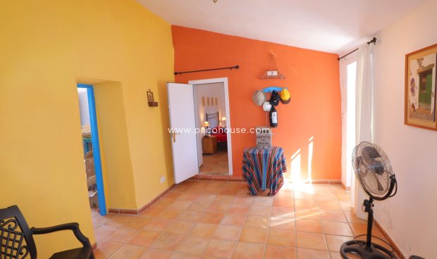 Reventa - Cortijo -
Velez-Blanco