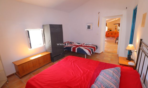 Reventa - Cortijo -
Velez-Blanco