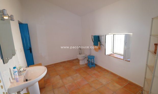 Reventa - Cortijo -
Velez-Blanco