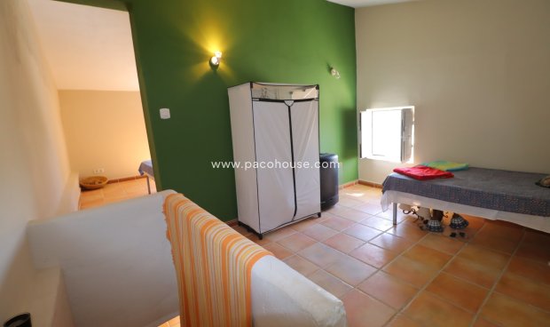 Reventa - Cortijo -
Velez-Blanco