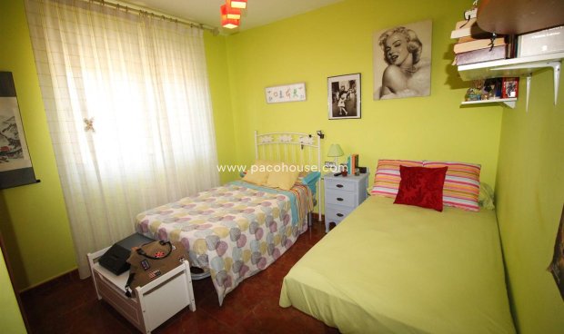 Reventa - Villa -
Purias