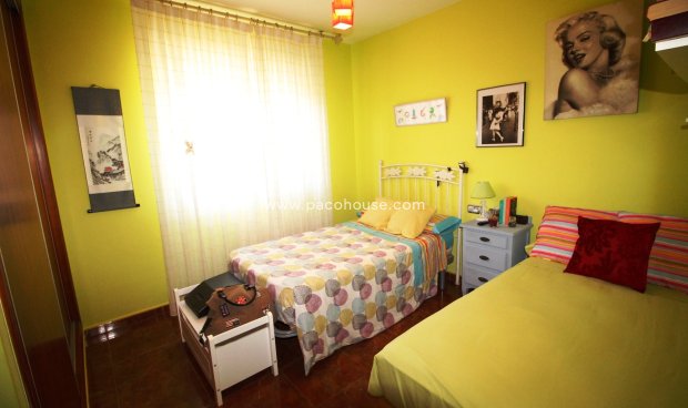 Reventa - Villa -
Purias