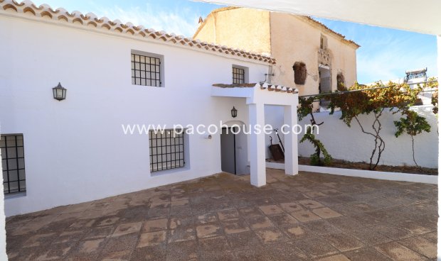 Resale - Cortijo -
Velez-Blanco