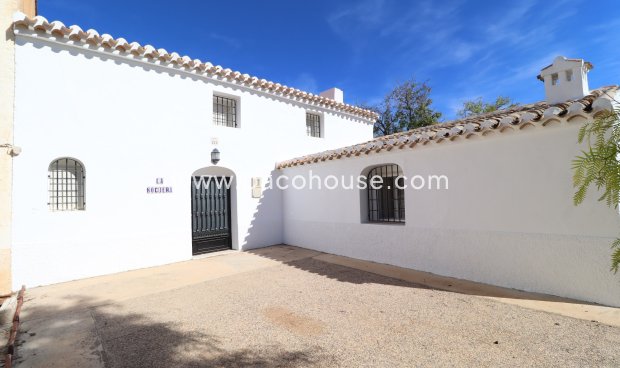 Resale - Cortijo -
Velez-Blanco