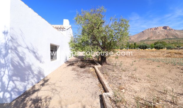 Resale - Cortijo -
Velez-Blanco