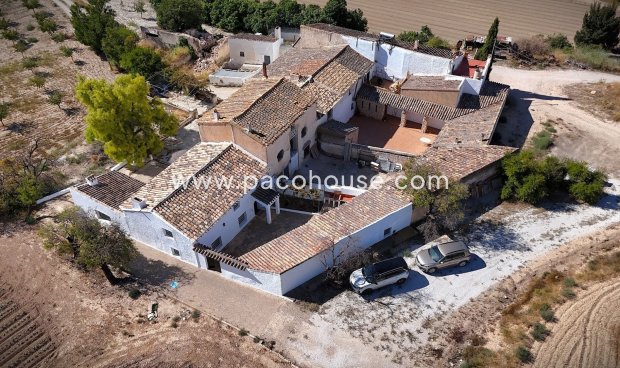 Resale - Cortijo -
Velez-Blanco