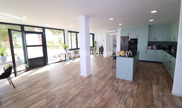 Resale - Villa -
Puerto Lumbreras