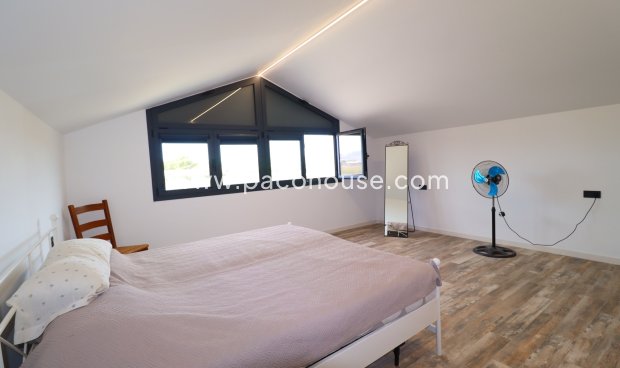 Resale - Villa -
Puerto Lumbreras