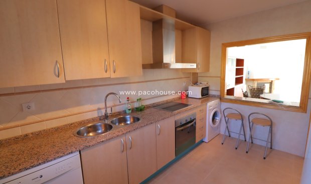 Resale - Duplex -
La Parroquia