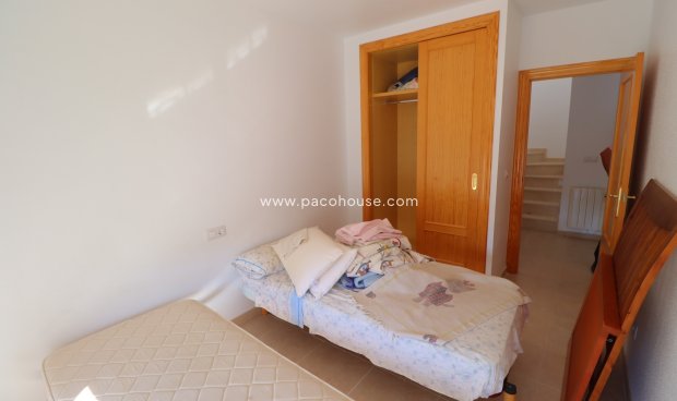 Resale - Duplex -
La Parroquia