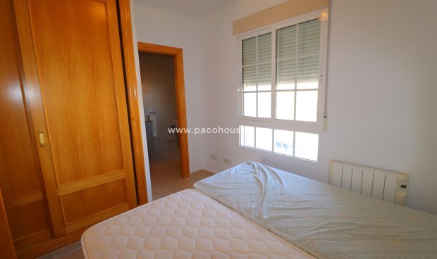 Resale - Duplex -
La Parroquia