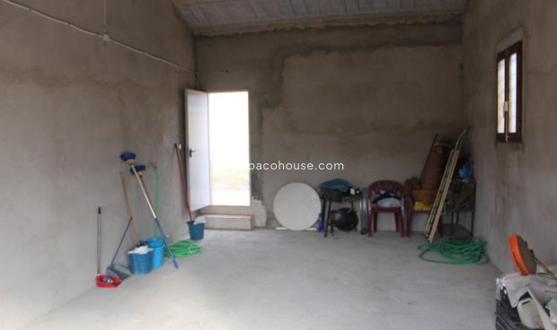 Reventa - Country House -
La Parroquia