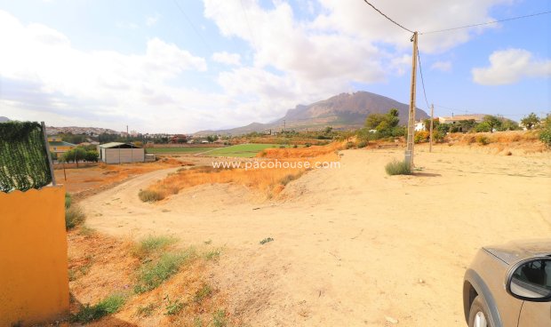 Resale - Plot / Land -
Velez-Rubio