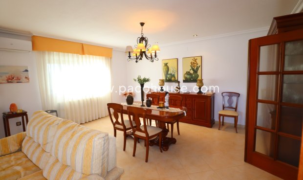 Resale - Villa -
Lorca