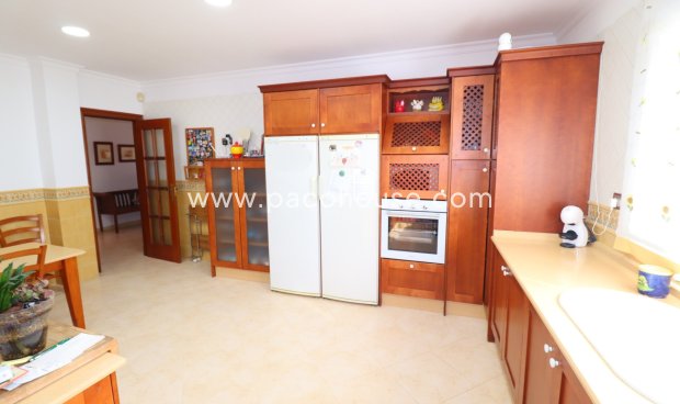 Resale - Villa -
Lorca