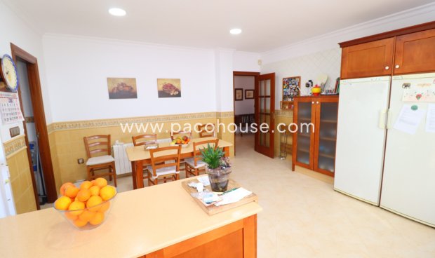 Resale - Villa -
Lorca