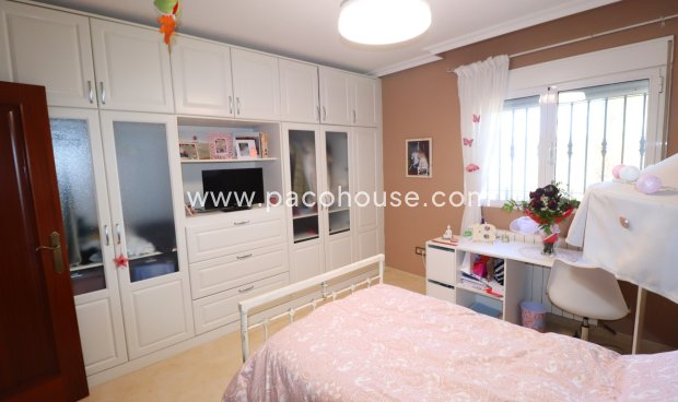 Resale - Villa -
Lorca