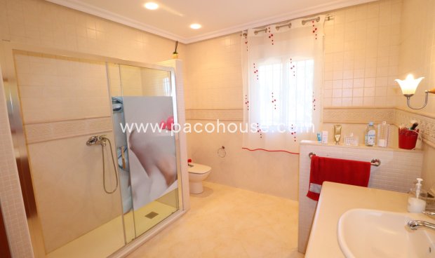 Resale - Villa -
Lorca