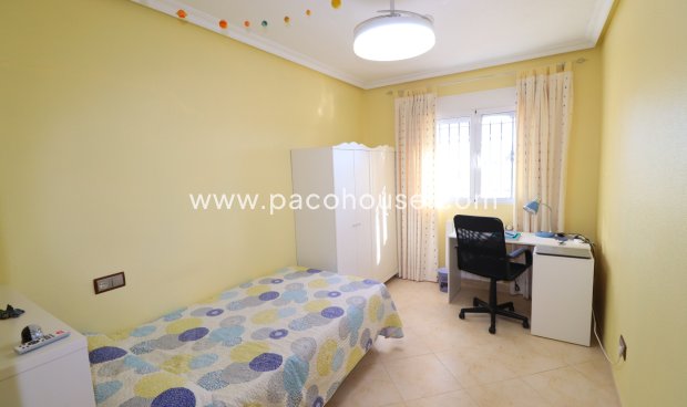 Resale - Villa -
Lorca