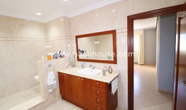 Resale - Villa -
Lorca